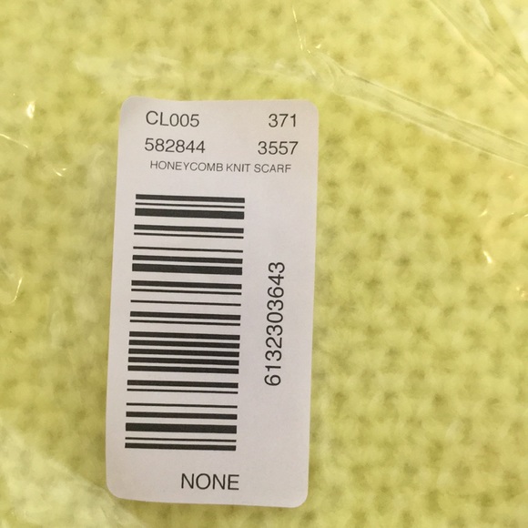 NWT Loft Stitchy Scarf (matching beanie available separately) - Picture 3 of 8